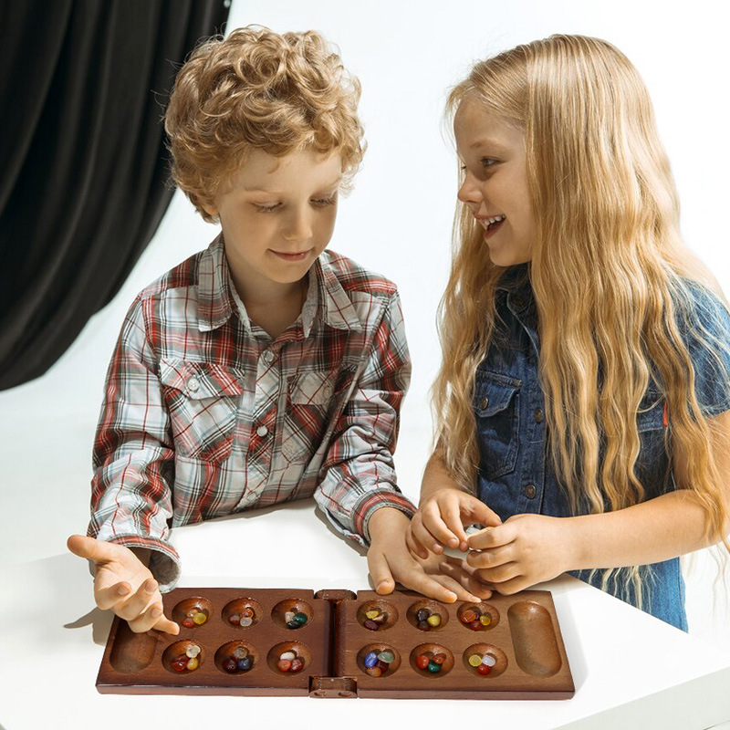 Antikes Mancala-afrikanisches  – Board Game Fun Bewertung und Preis